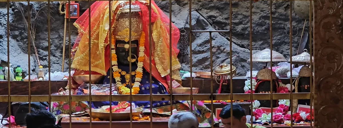 maa dhari devi face photo
