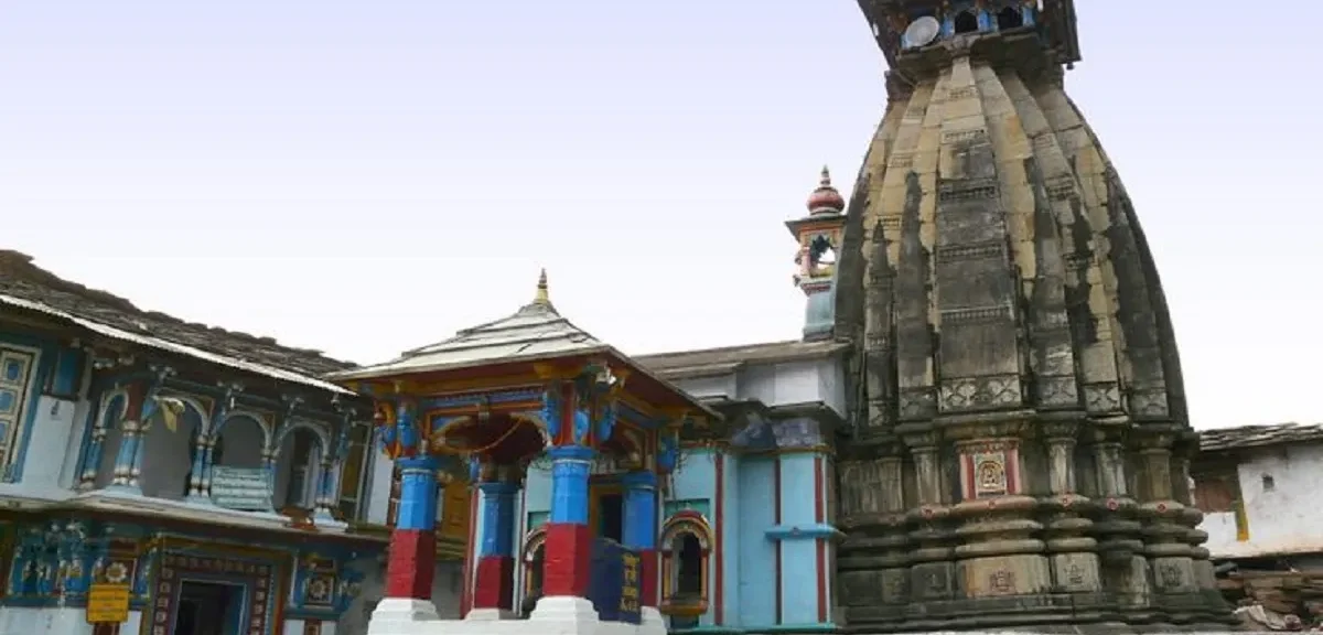 omkareshwar temple ukhimath architecture and history 