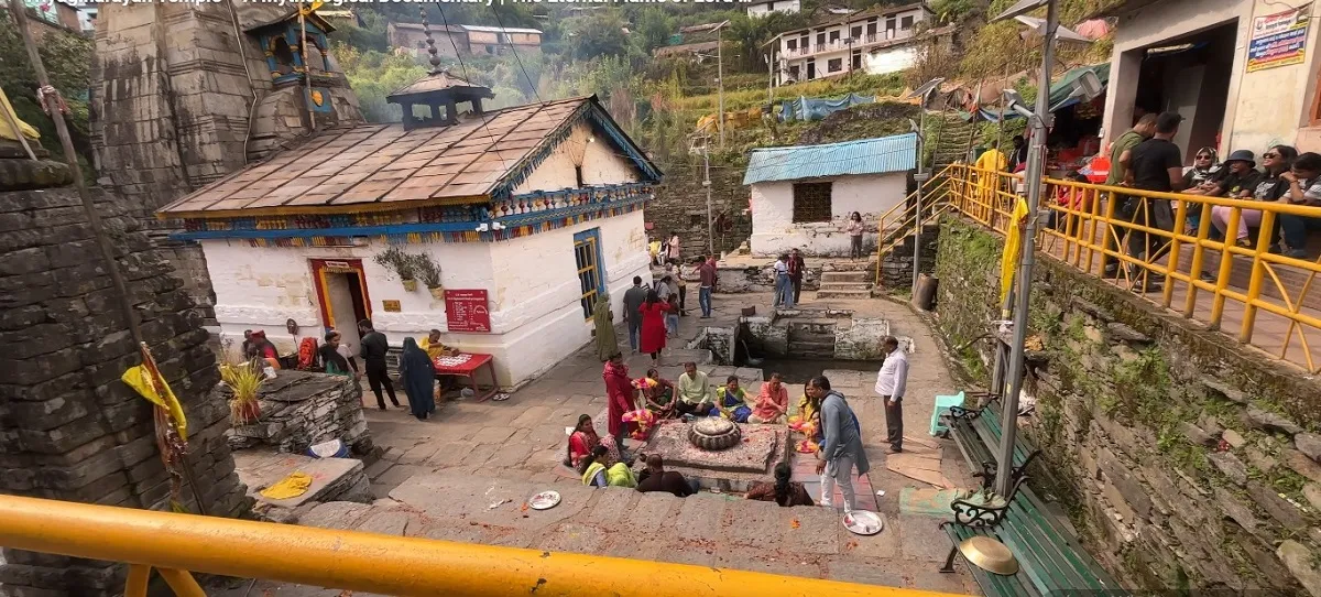 triyuginarayan temple