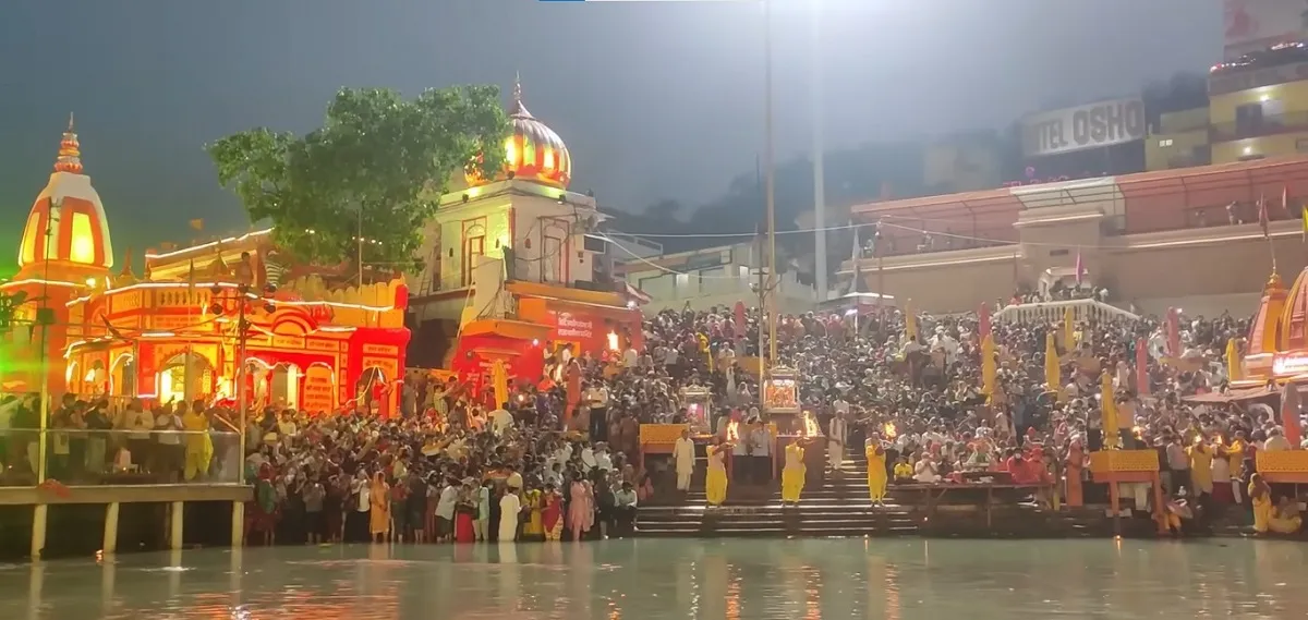 ganga aarti at har ki pauri ghat