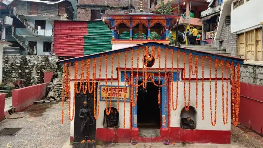 gaurikund temple gauri devi temple in gaurikund uttarakhand