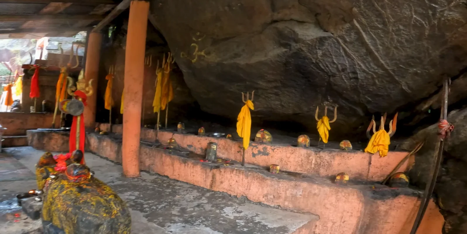 kalpeshwar mahadev shivling in the kalpeshwar cave in uttarakhand