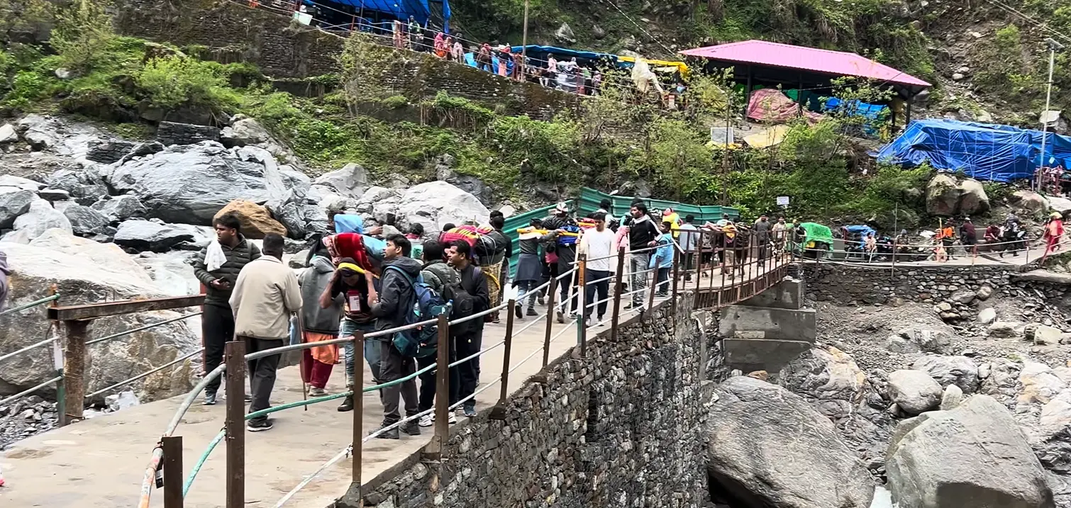 kedarnath temple trek from gaurikund