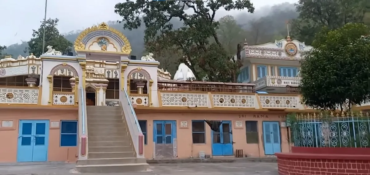 shiva nanda aashram in Rishikesh