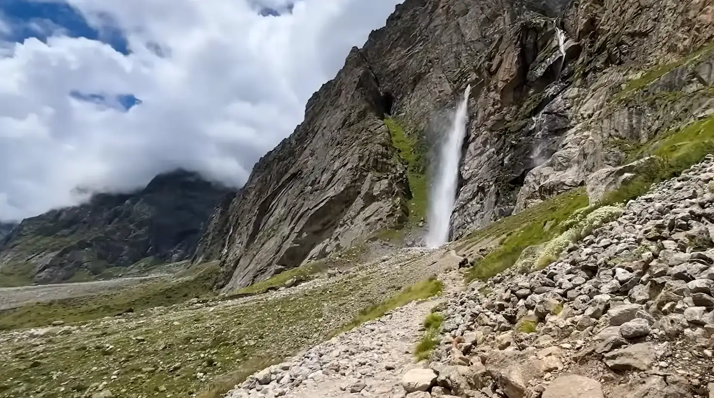 vasudhara falls story