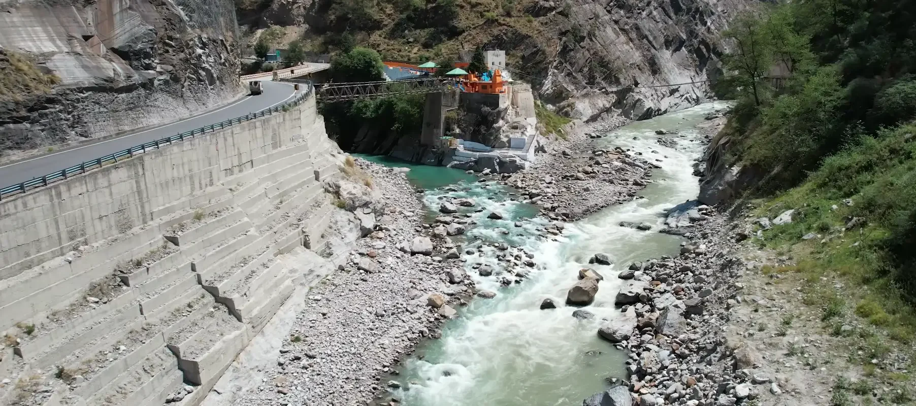 vishnu prayag sangam of alaknanda and dhauliganga the first confluence of panch prayag