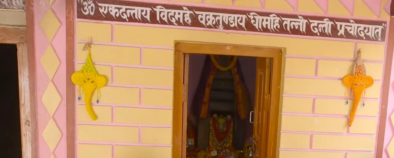 inside the ganesh gufa in mana village near badrinath