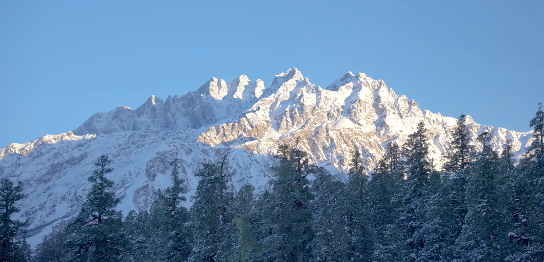 kuari pass vs kedarkantha trek