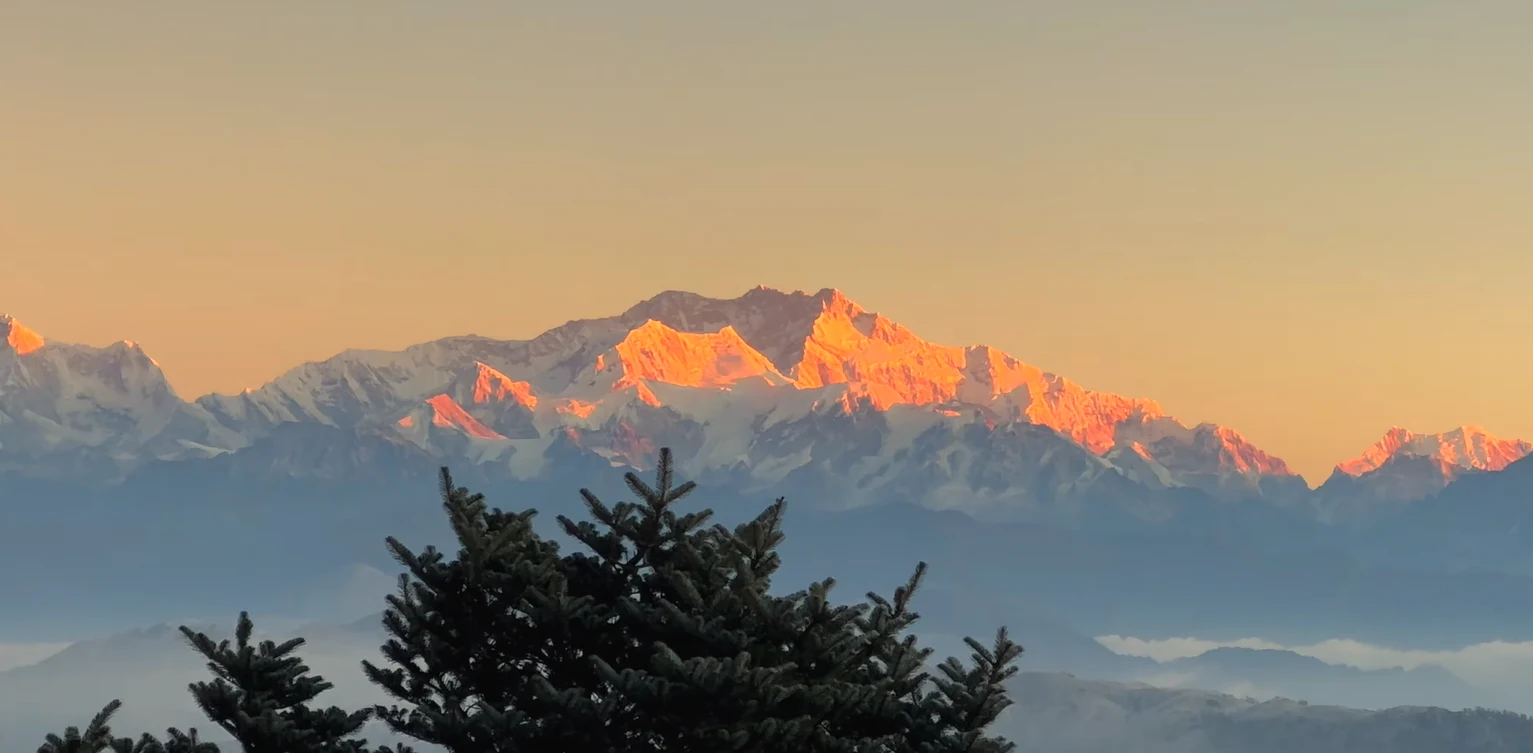 sandakphu trek in december